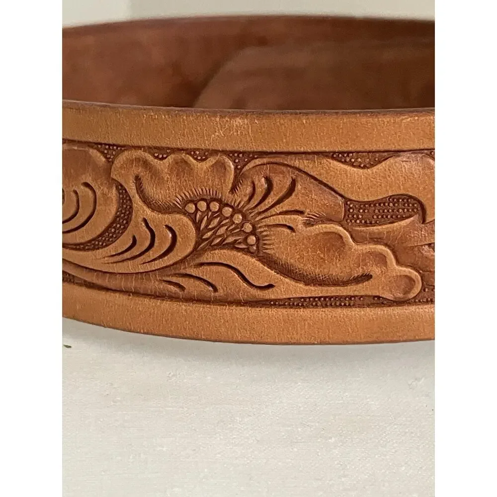 Justin Cowhide Leather Belt Saddle Buckle Western Cowboy USA Youth 24 Tooled